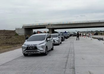 Seminggu, Jalan Tol Yogya-Solo Dilalui 58.000 Mobil » Warga Berita