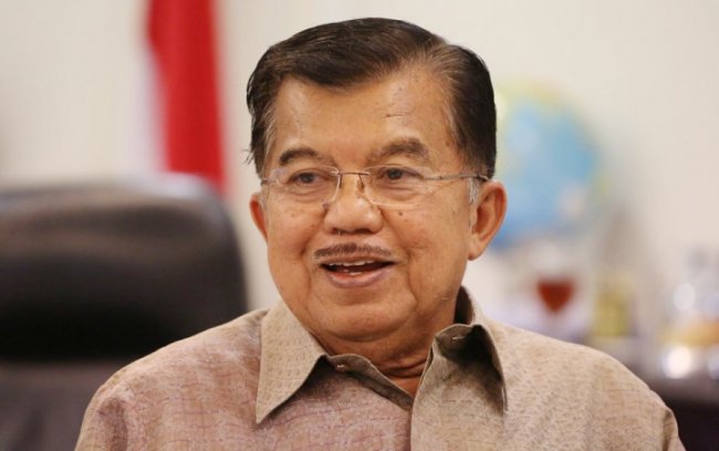 Jusuf Kalla Beri Tanggapan Soal Kabar Jokowi-Gibran Masuk Keluarga Besar Partai Golkar 1 Jusuf Kalla Beri Tanggapan Soal Kabar Jokowi-Gibran Masuk Keluarga Besar Partai Golkar