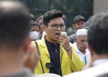 Kenaikan UKT Serentak di Sejumlah Perguruan Tinggi, Bukti Mendikbudristek Telah Gagal,  Nadiem Didesak Mundur » Warga Berita
