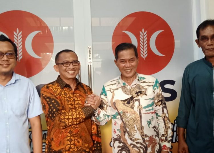 PKS Pertimbangkan Ajakan Syafrudin untuk Koalisi di Pilkada Kota Serang 2024 – Warga Berita