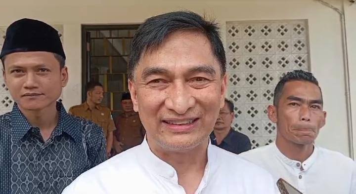 Dimyati Natakusumah Janjikan Pendidikan Gratis Dari TK Hingga S3 – Warga Berita 1 Dimyati Natakusumah Janjikan Pendidikan Gratis Dari TK Hingga S3 – Warga Berita