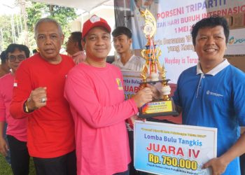 Ratusan Buruh di Kota Pekalongan Rayakan May Day