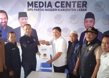 Osep Mulyawan, Cucu Mendiang Jawara Karismatik Jaro Karis, Daftar ke NasDem – Warga Berita