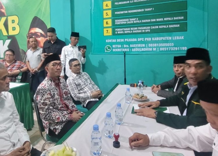 Hasbi Kembalijan Formulir Pendaftaran ke PKB dan NasDem, Nabil Jayabaya Didaulat Ketua Tim Sukses – Warga Berita 1 Hasbi Kembalijan Formulir Pendaftaran ke PKB dan NasDem, Nabil Jayabaya Didaulat Ketua Tim Sukses – Warga Berita