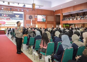 Peduli Generasi Milenial Irjen Pol Ahmad Luthfi berikan Kuliah Umum di Kampus UPGRIS