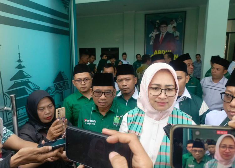 Jika Terpilih, Airin Ingin Berikan Beasiswa ke Penghafal Al-Qur’an di Banten – Warga Berita