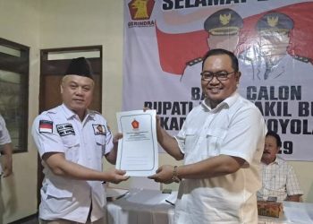 Pengusaha Asal Wonogiri, Jumariyanto Ambil Formulir ke Kantor DPC Gerindra Boyolali Untuk Pilkada 2024 – Warga Berita