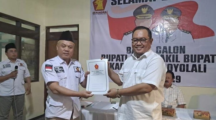 Pengusaha Asal Wonogiri, Jumariyanto Ambil Formulir ke Kantor DPC Gerindra Boyolali Untuk Pilkada 2024 – Warga Berita