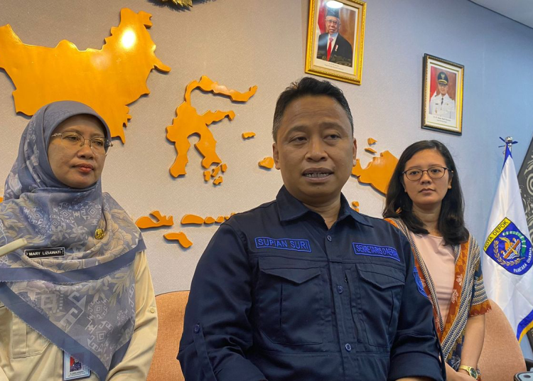 Supian Suri Serahkan Berkas ke Gerindra, Daftar Sebagai Bacawalkot Depok – Warga Berita