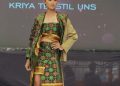 Mahasiswa Prodi Kriya Seni FSRD UNS Tampilkan Karya dalam Wastra Nusantara Fashion 2024 – Universitas Sebelas Maret