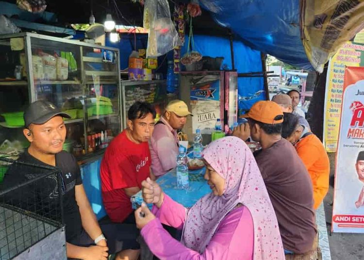 Laris Manis, Nasi Kuning Gratis Andi Seto Asapa Diserbu Warga Kota Makassar