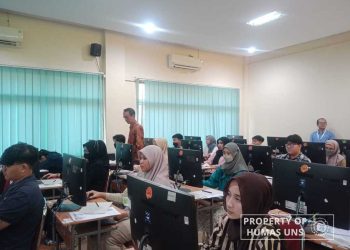 Panitia SNPMB Pusat Melakukan Monitoring UTBK SNBT di UNS – Universitas Sebelas Maret