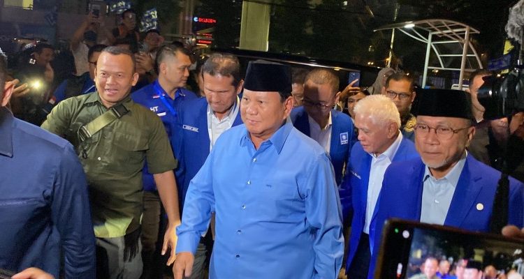 Prabowo Hadiri Rakornas PAN – Warga Berita