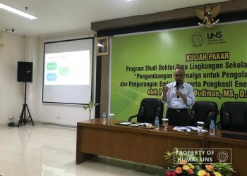 Prodi S3 Ilmu Lingkungan UNS Gelar Kuliah Pakar Pengembangan Mikroalga – Universitas Sebelas Maret
