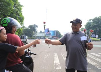 Peringatan May Day, Pemkot Tangerang Ajak Buruh Tingkatkan Kompetensi – Warga Berita