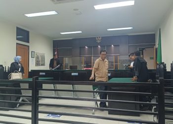 Majelis Hakim Belum Bermusyawarah, Pembacaan Vonis Kades Nagara Terpaksa Ditunda – Warga Berita