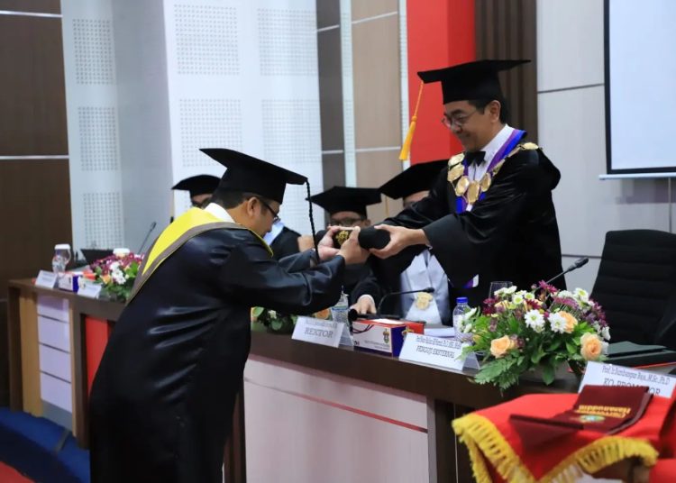 Arief R Wismansyah Sandang Gelar Doktor dari Unhas – Warga Berita