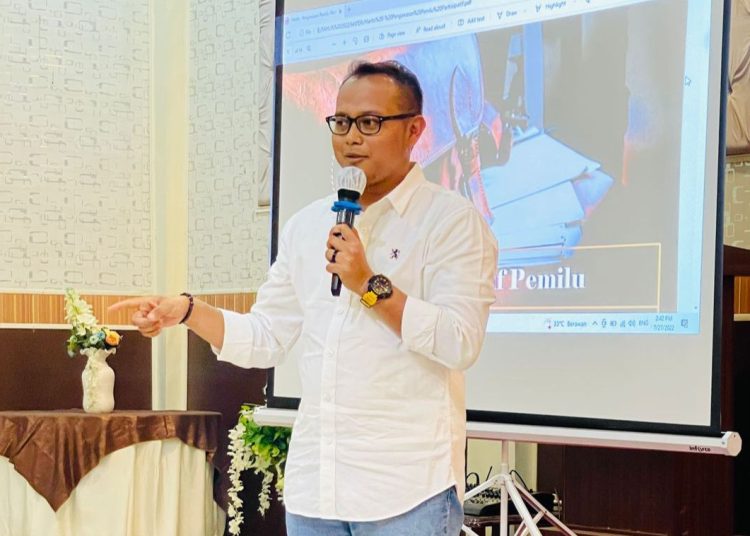 Politikus PDI Perjuangan Ingin Legalkan Politik Uang, Akademisi: Ngelawak – Warga Berita