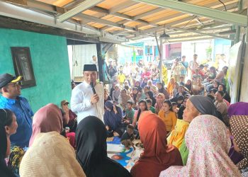 Sapa Masyarakat Lewat Program Saba Desa, Mad Romli Kunjungi Masyarakat – Warga Berita