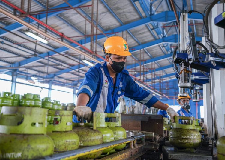 Diduga Lakukan Kecurangan, SPBE di Tangerang Ditegur Pertamina Petra Niaga – Warga Berita 1 Diduga Lakukan Kecurangan, SPBE di Tangerang Ditegur Pertamina Petra Niaga – Warga Berita