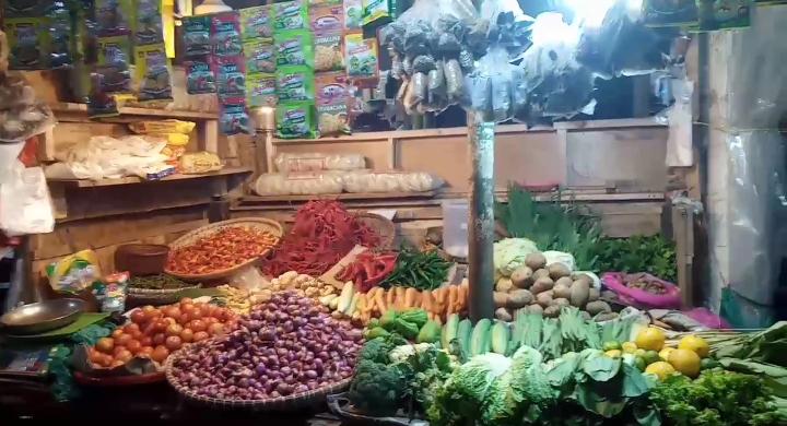 Harga Cabai Merah di Pasar Badak Pandeglang Naik Dua Kali Lipat – Warga Berita 1 Harga Cabai Merah di Pasar Badak Pandeglang Naik Dua Kali Lipat – Warga Berita
