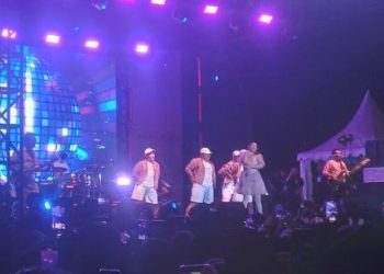 Warga Tebing Tinggi Antusias Nonton Konser Tiara Andini