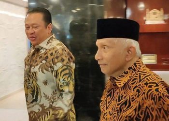 Biarlah Pak Prabowo Ambil Alih – Warga Berita