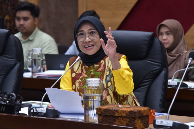 Hetifah Soal Plagiarisme Skripsi Mahasiswa Unsri Oleh Mahasiswa UMP: Gelar Bisa Dicabut! 1 Hetifah Soal Plagiarisme Skripsi Mahasiswa Unsri Oleh Mahasiswa UMP: Gelar Bisa Dicabut!