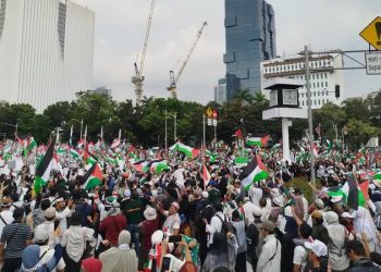 Ribuan Massa Aksi Bela Palestina Geruduk Kedubes AS Tuntut Hentikan Genosida di Gaza
