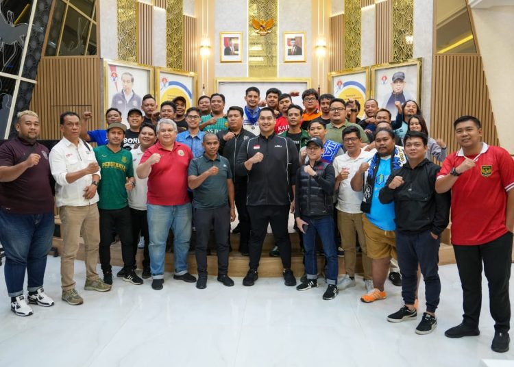 Menpora Dito Ariotedjo Ingin Suporter Miliki Peran Majukan Iklim Sepak Bola Indonesia 1 Menpora Dito Ariotedjo Ingin Suporter Miliki Peran Majukan Iklim Sepak Bola Indonesia