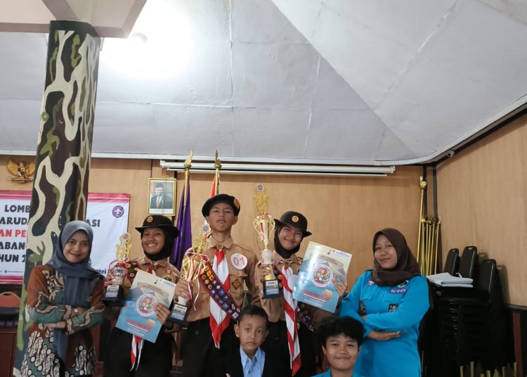 Eagle Scout Award Kwarcab Banyumas: Revico Taniza Ramadhani Juara 1!