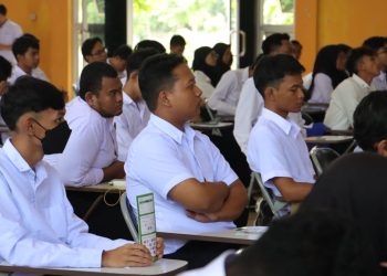 Ratusan Warga Kota Pekalongan Ajukan Pembuatan Kartu Kuning