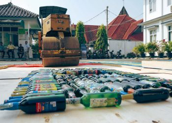 Kejari Purbalingga Musnahkan Barang Bukti dari 53 Perkara Tindak Pidana 5 Kejari Purbalingga Musnahkan Barang Bukti dari 53 Perkara Tindak Pidana