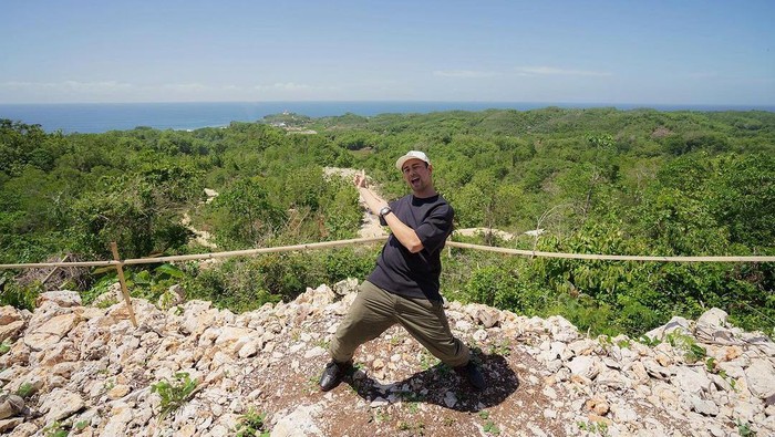Ramai-ramai Tolak Pembangunan Beach Club Milik Raffi Ahmad 1 Ramai-ramai Tolak Pembangunan Beach Club Milik Raffi Ahmad
