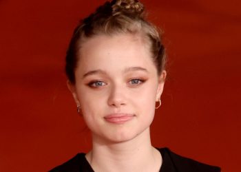 Anak Angelina Jolie dan Brad Pitt Ajukan Hapus Nama Belakang Ayahnya