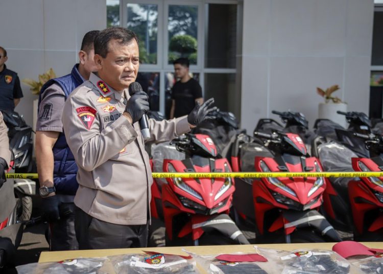 Irjen Pol Ahmad Luthfi; Polda Jateng Ungkap Kasus Penadahan Motor Transnasional – Polres Kudus 1 Irjen Pol Ahmad Luthfi; Polda Jateng Ungkap Kasus Penadahan Motor Transnasional – Polres Kudus