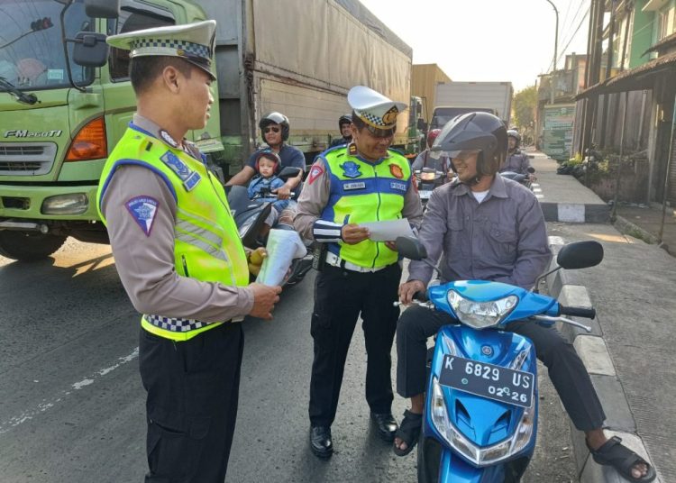 Gelar Dikmas Lantas, Satlantas Polres Kudus Sosialisasikan Keselamatan Dan Tertib Lalu Lintas – Polres Kudus