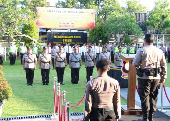 Kapolres Brebes Pimpin Sertijab Kabag, Kasat dan Kapolsek. Ini Daftarnya 5 Kapolres Brebes Pimpin Sertijab Kabag, Kasat dan Kapolsek. Ini Daftarnya