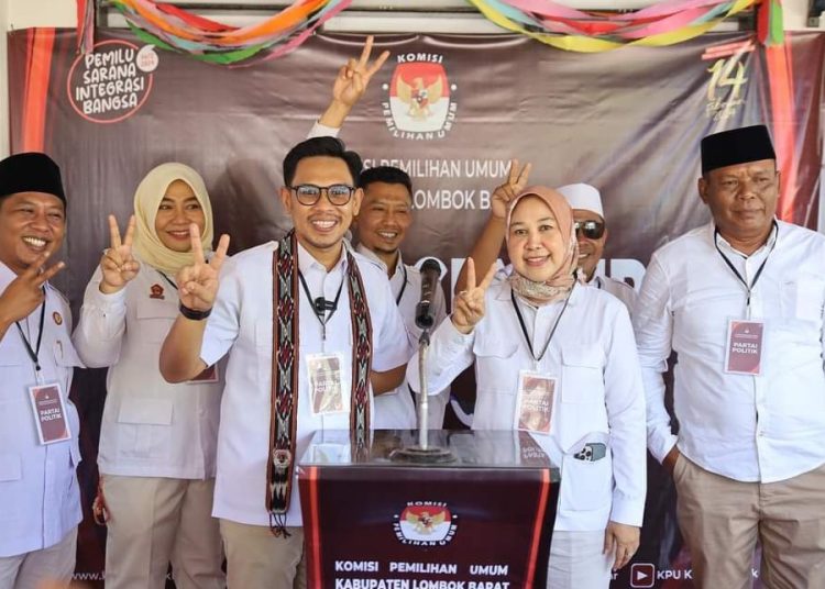 Farin Optimis Dapat Dukungan dari Partai Gerindra di Pilkada Lobar – Warga Berita 1 Farin Optimis Dapat Dukungan dari Partai Gerindra di Pilkada Lobar – Warga Berita