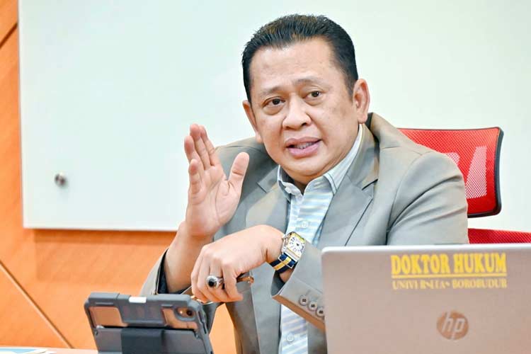 Bamsoet Heran Masih Ada Yang Permasalahkan Gelar S2 Miliknya: Merusak Reputasi Saya 1 Bamsoet Heran Masih Ada Yang Permasalahkan Gelar S2 Miliknya: Merusak Reputasi Saya