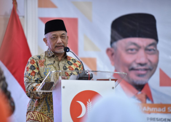 Di Seminar Harganas, Presiden PKS: Keluarga Kokoh Modal Generasi Indonesia Emas 2045