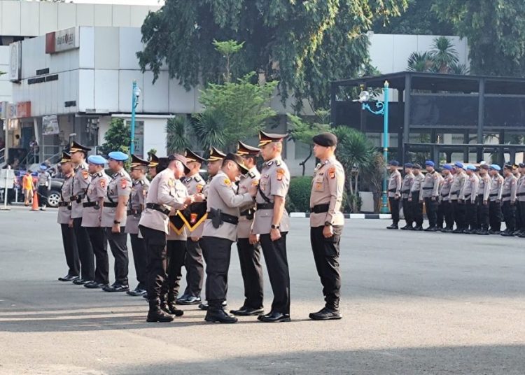 Kapolda Metro Jaya Pimpin Upacara Sertijab Wakapolda, 3 PJU dan 2 Kapolres – Warga Berita 1 IMG 20240703 WA0037 e1719980594651