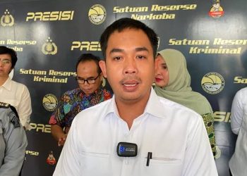 Diduga Gelapkan Rp 1,3 Milyar, Polisi Tangkap Eks Manajer Artis Fuji – Warga Berita