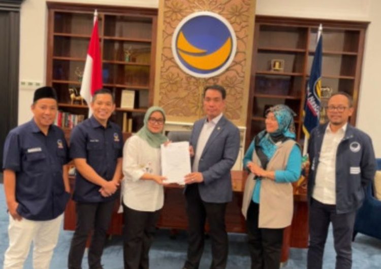 Anggota DPR PKB Ela Siti Dapat Rekom Cabup Lamtim dari NasDem – Warga Berita