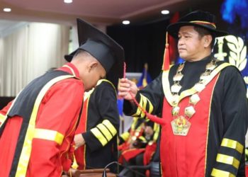 KSAD Pimpin Wisuda 417 Taruna Akmil – Warga Berita