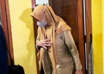 Viral PNS Mojokerto Selingkuh dengan Honorer, Digerebek Suami Saat Lakukan Aksi Tak Senonoh