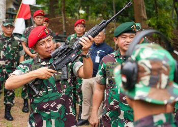 Kemenko Polhukam Bahas Penghapusan Larangan Bisnis bagi Personel TNI dalam UU TNI