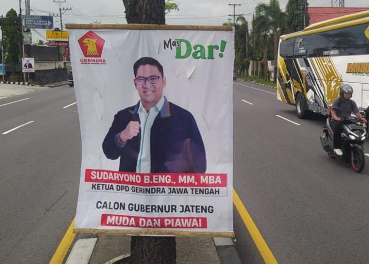 Pasca Menjadi Wamen, "Mas Dar" Tegaskan Tidak Akan Maju di Pilkada Jawa Tengah 1 Pasca Menjadi Wamen, “Mas Dar” Tegaskan Tidak Akan Maju di Pilkada Jawa Tengah