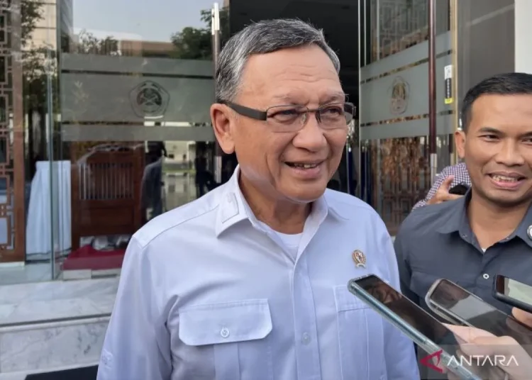 Menteri ESDM Arifin Tasrif Tanggapi Isu Posisinya Akan Digantikan Bahlil Lahadalia