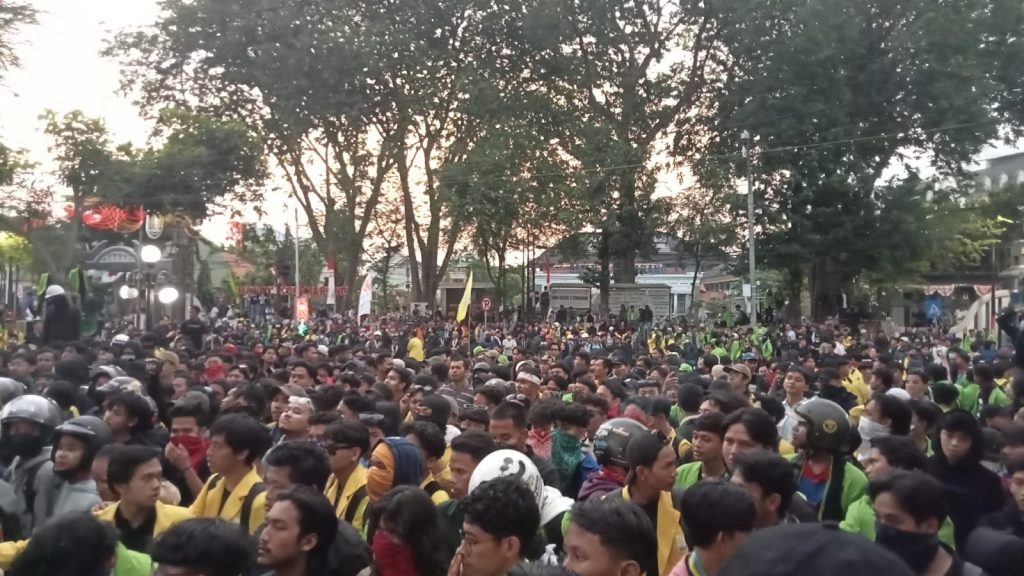 demo mahasiswa semarang 3